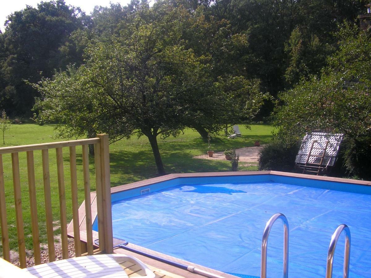 Les Sapins Hotel Vitry-aux-Loges Luaran gambar