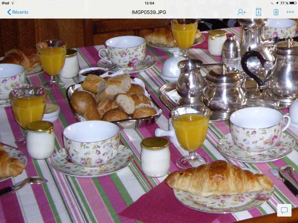 Les Sapins Hotel Vitry-aux-Loges Luaran gambar